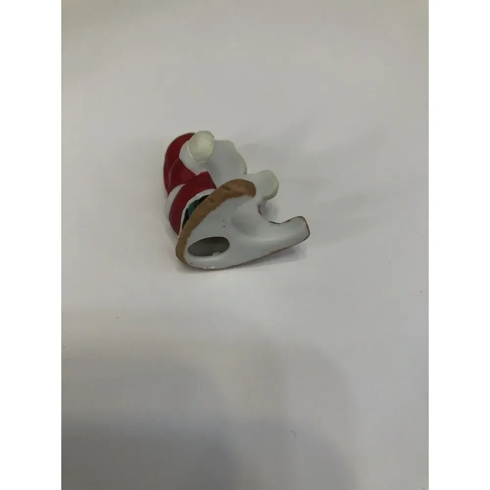 House‎ of Lloyd Christmas Around the World Ski Land Candle Holder with Taper